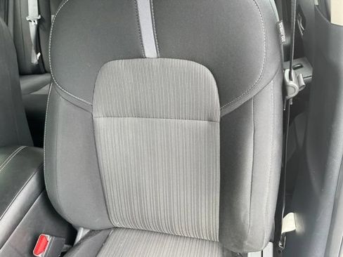 Used 2024 Nissan Sentra SV FWD image 9