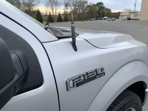 Used 2019 Ford F150 XL w/ Equipment Group 101A Mid image 10