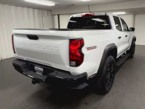 Used 2025 Chevrolet Colorado Trail Boss AWD/4WD image 8