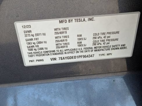 Used 2023 Tesla Model Y 2WD image 21
