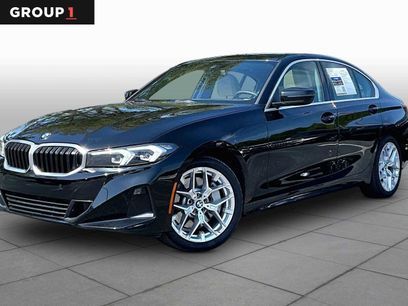 Certified 2025 BMW 330i Sedan w/ Convenience Package