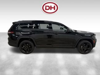 Used 2023 Jeep Grand Cherokee L Limited w/ Black Appearance Package video 2