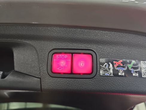 New 2026 Mercedes-Benz GLE 63 AMG S image 14