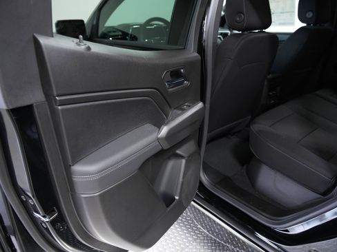 New 2026 GMC Canyon Elevation RWD image 22