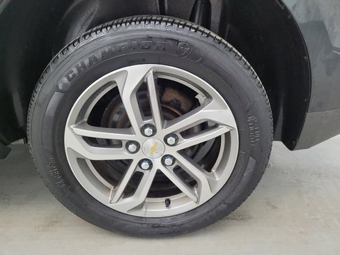 Used 2017 Chevrolet Equinox Premier w/ Enhanced Convenience Package FWD image 31