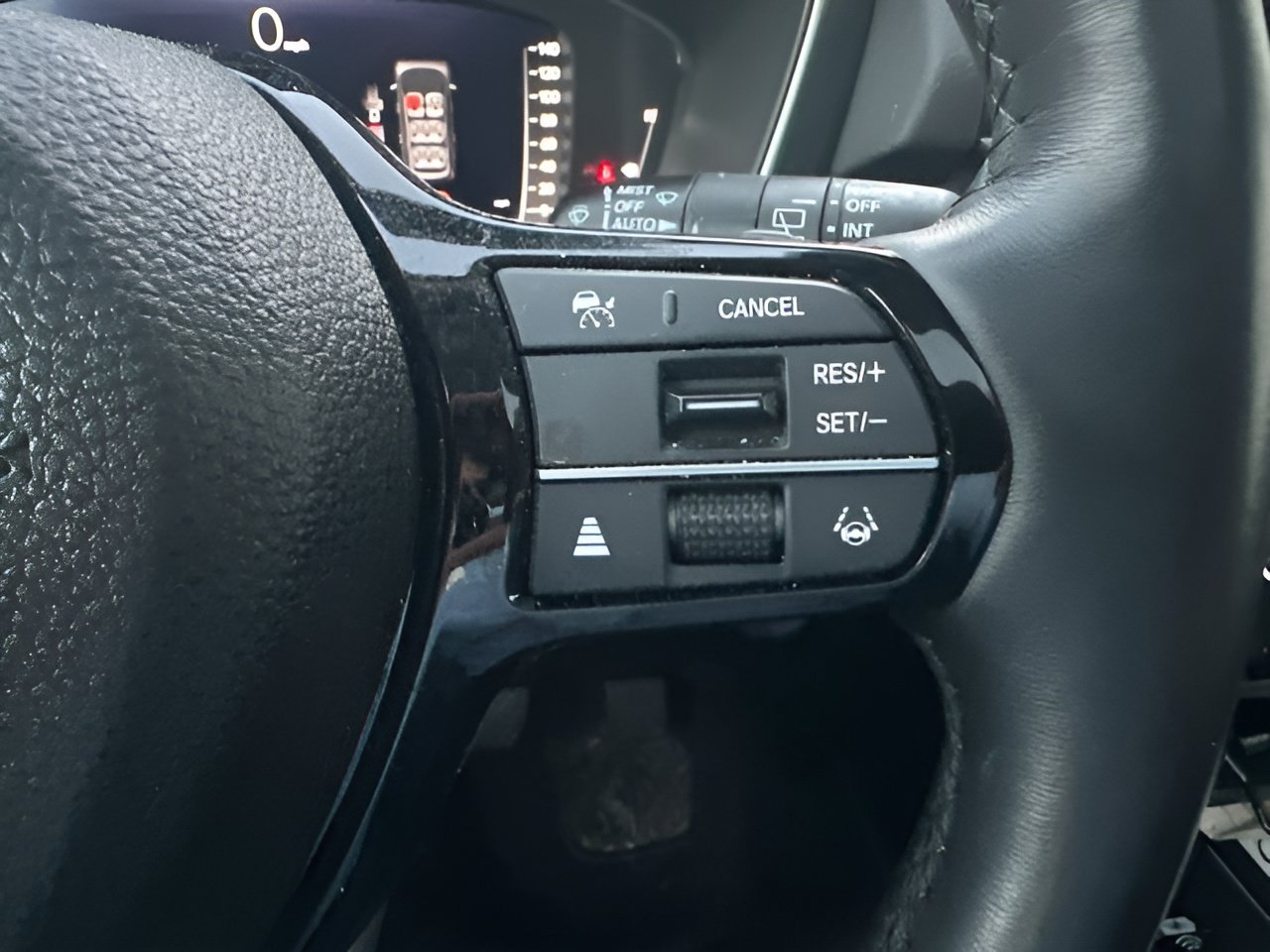 Used 2023 Honda Pilot Elite image 18