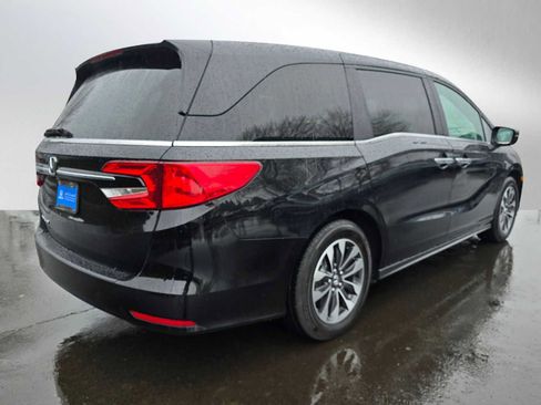 Used 2024 Honda Odyssey EX-L image 3