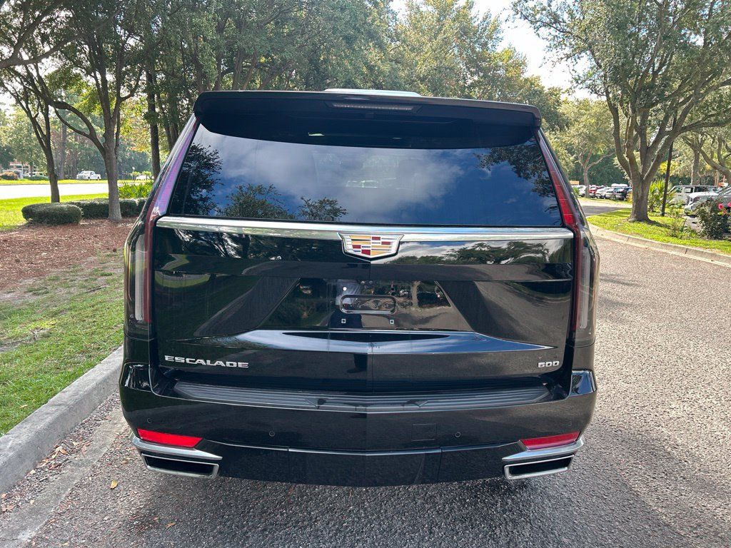 Certified 2024 Cadillac Escalade Premium Luxury w/ Performance Package AWD/4WD image 7