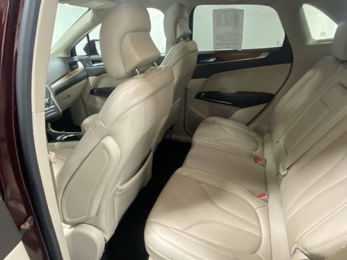 Used 2019 Lincoln MKC Select w/ Select Plus Package image 13