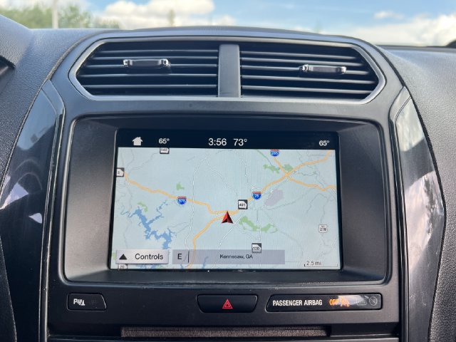 Used 2018 Ford Explorer XLT w/ Equipment Group 202A AWD/4WD image 20