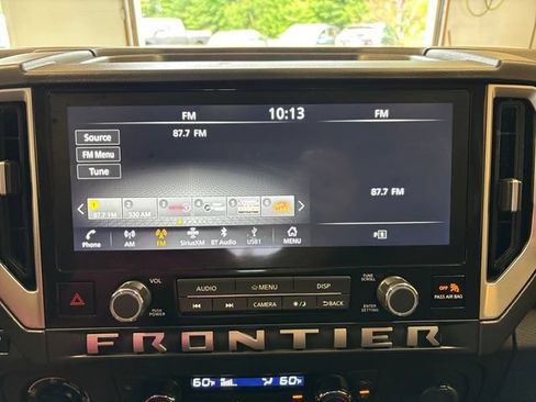 Certified 2025 Nissan Frontier SV w/ SV Convenience Package AWD/4WD image 18
