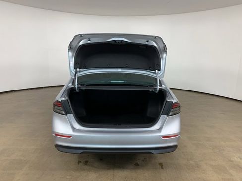 Used 2025 Honda Accord Sport image 12