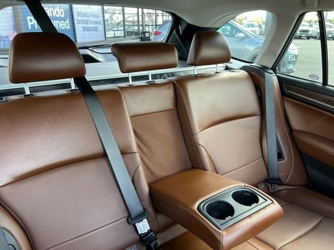 Used 2019 Subaru Outback 2.5i Touring image 52