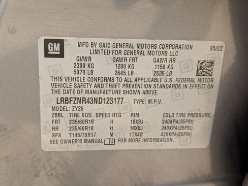 Used 2022 Buick Envision Essence w/ Technology Package I FWD image 30