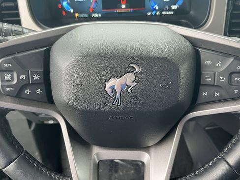 Certified 2025 Ford Bronco Outer Banks AWD/4WD image 16
