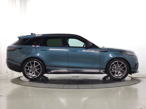 Certified 2026 Land Rover Range Rover Velar Dynamic SE AWD/4WD image 10