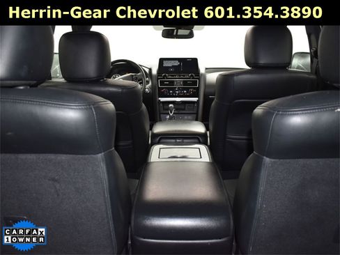 Used 2023 Nissan Armada SL w/ Midnight Edition Package image 20