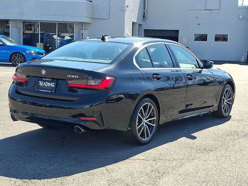 Used 2021 BMW 330i xDrive Sedan w/ Convenience Package image 5