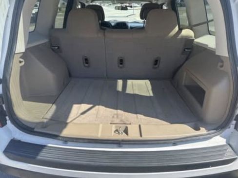 Used 2015 Jeep Patriot Sport w/ Power Value Group AWD/4WD image 13