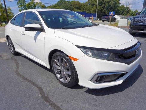 Used 2019 Honda Civic EX-L image 4