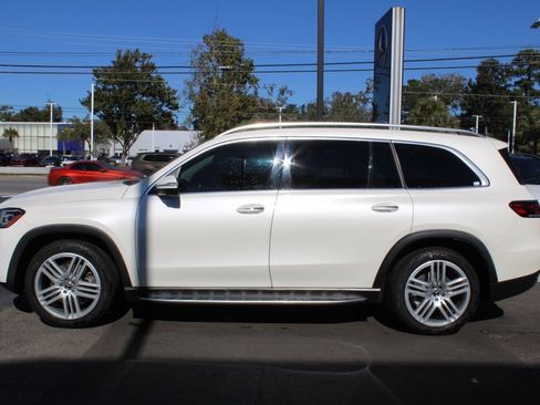 Certified 2022 Mercedes-Benz GLS 450 4MATIC image 9