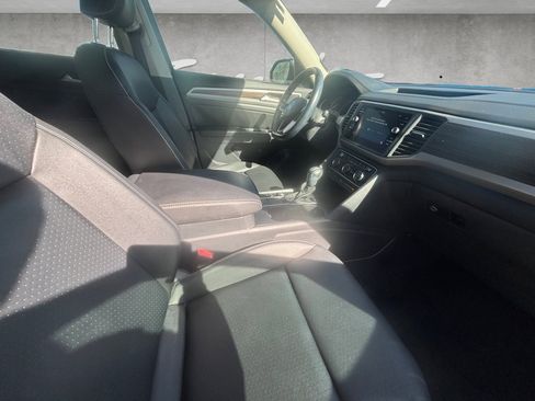 Used 2021 Volkswagen Atlas SE w/ Towing Package image 27