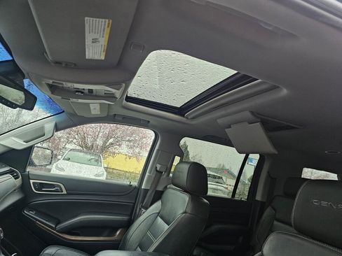 Used 2018 GMC Yukon XL Denali w/ Denali Ultimate Package image 30