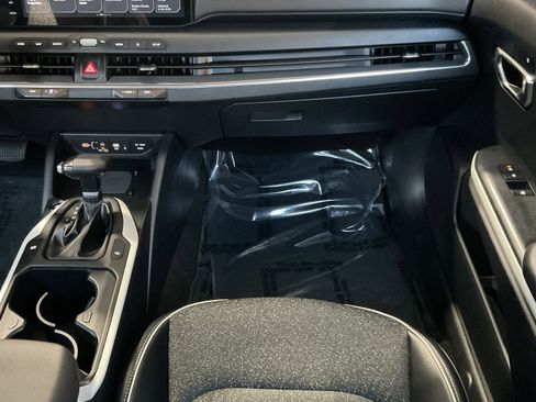 Used 2025 Kia K4 GT-Line w/ GT-Line Sunroof Package FWD image 24