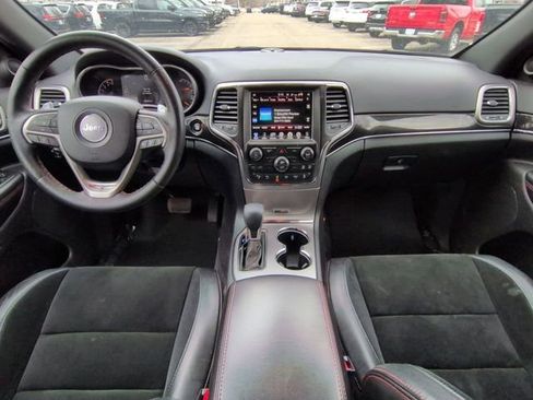 Used 2017 Jeep Grand Cherokee Trailhawk w/ Trailhawk Luxury Group image 23