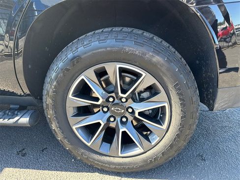 Used 2021 Chevrolet Tahoe Z71 image 21