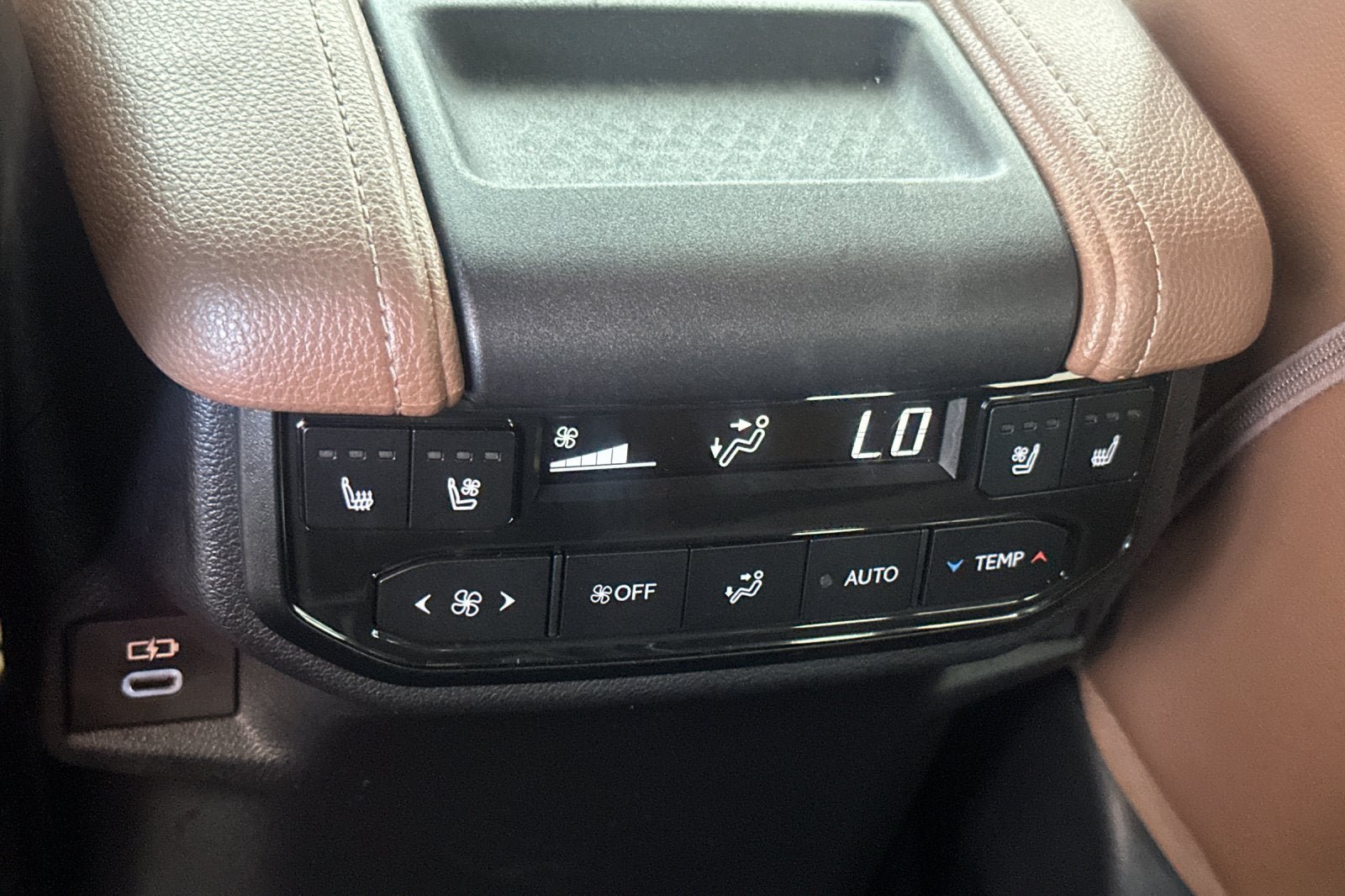 New 2026 Toyota Grand Highlander AWD Hybrid image 15
