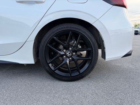 Used 2023 Honda Civic Sport image 10