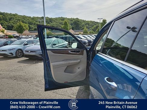 New 2026 Volkswagen Atlas SE image 25