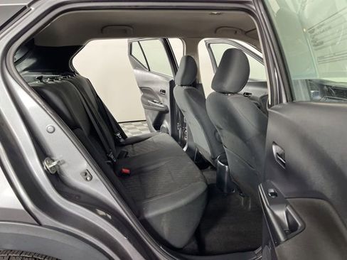 Used 2021 Nissan Kicks S FWD image 41