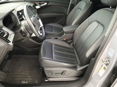 Certified 2023 Audi Q4 e-tron Premium Plus w/ Premium Plus AWD/4WD image 25