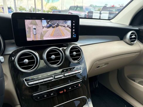 Certified 2022 Mercedes-Benz GLC 300 image 26