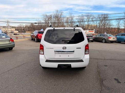 Used 2011 Nissan Pathfinder Silver w/ Protection Pkg image 5