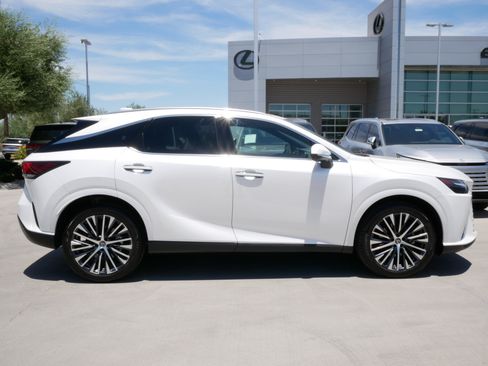 Used 2023 Lexus RX 350 Premium Plus w/ Accessory Package (Z1) FWD image 11