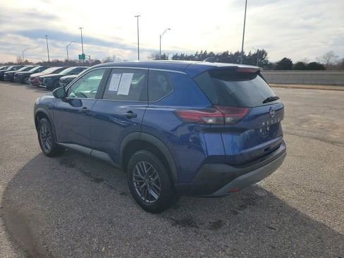 Used 2023 Nissan Rogue S image 22