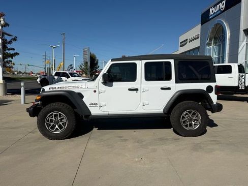 New 2025 Jeep Wrangler Unlimited Rubicon w/ Steel Bumper Group image 11