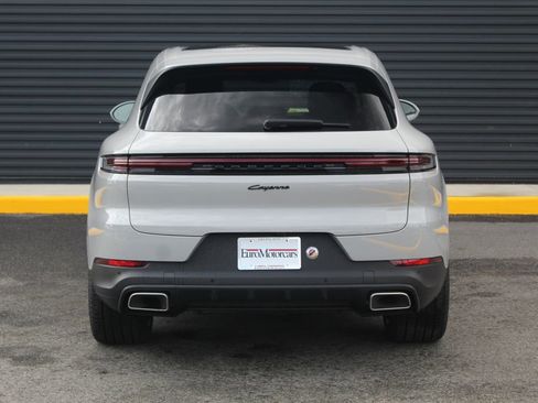 New 2026 Porsche Cayenne E-Hybrid AWD/4WD image 7