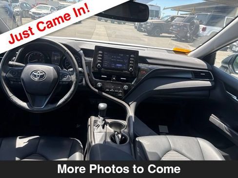 Used 2021 Toyota Camry SE w/ Convenience Package FWD image 10