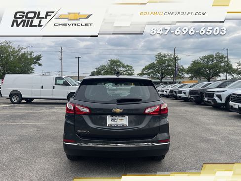 Used 2018 Chevrolet Equinox LS FWD image 6