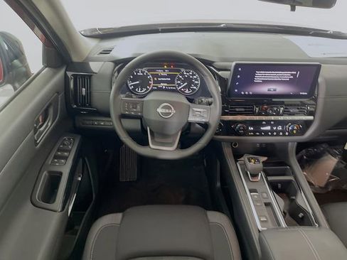 New 2026 Nissan Pathfinder SV image 16