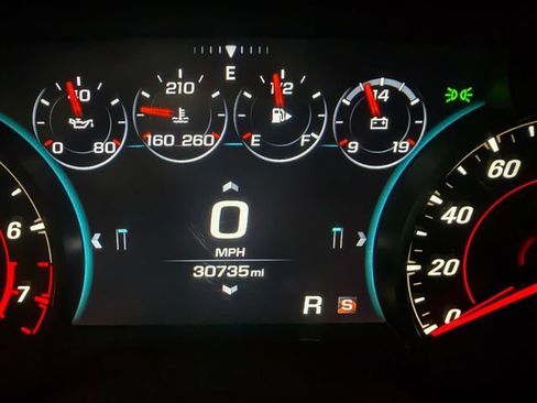 Used 2017 Chevrolet Camaro SS RWD image 10