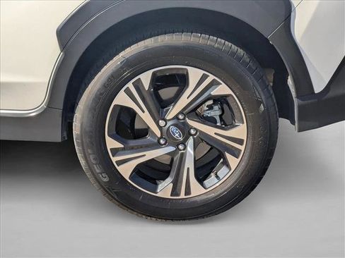 Used 2024 Subaru Crosstrek 2.0i Premium w/ Popular Package #3 AWD/4WD image 24
