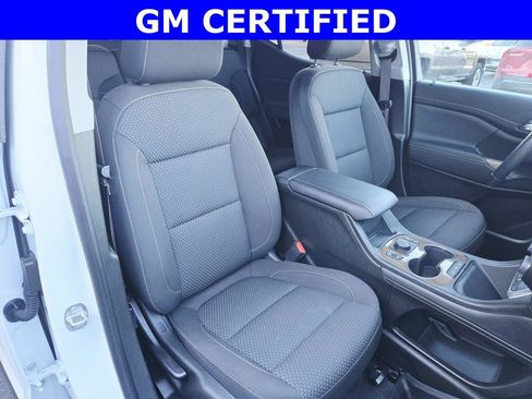 Used 2023 GMC Acadia SLE w/ Driver Convenience Package image 18