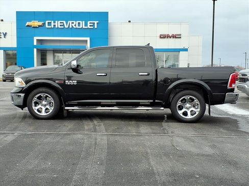 Used 2018 RAM 1500 Laramie w/ Convenience Group image 6