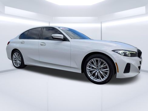 Used 2023 BMW 330i 330i image 1