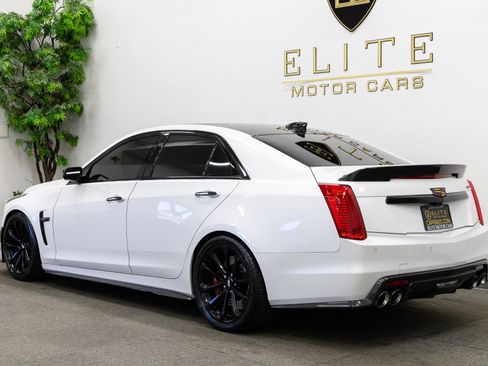 Used 2018 Cadillac CTS V w/ Carbon Fiber Package RWD image 3
